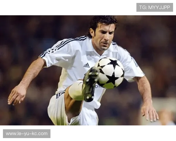 黄金右路传奇:菲戈国家队高光回顾 黄金右路传奇:菲戈国家队高光回顾